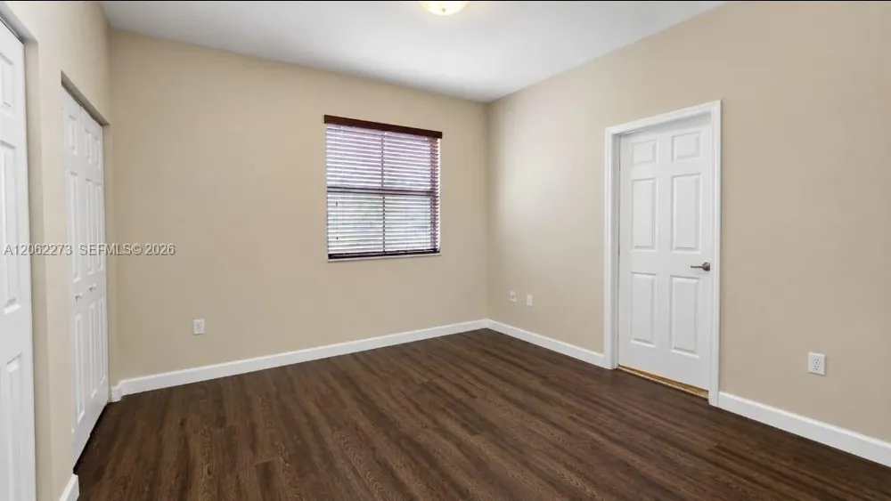 8890 W 33rd Ave Hialeah, FL 33018