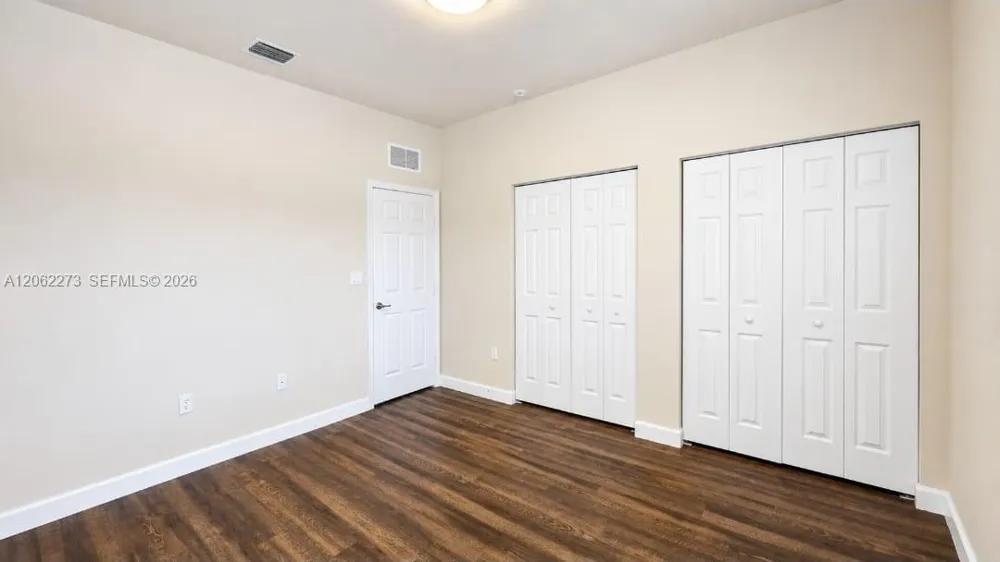 8890 W 33rd Ave Hialeah, FL 33018