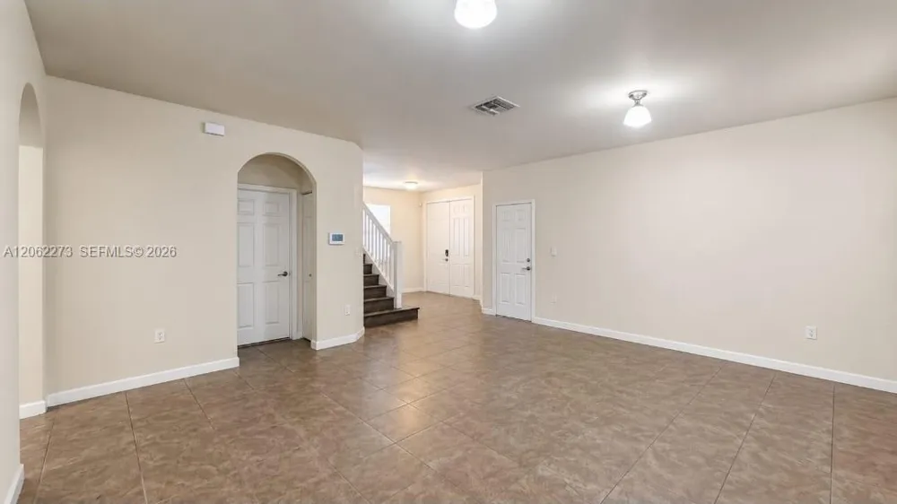 8890 W 33rd Ave Hialeah, FL 33018