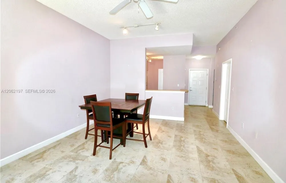 6001 SW 70th St #117 South Miami, FL 33143