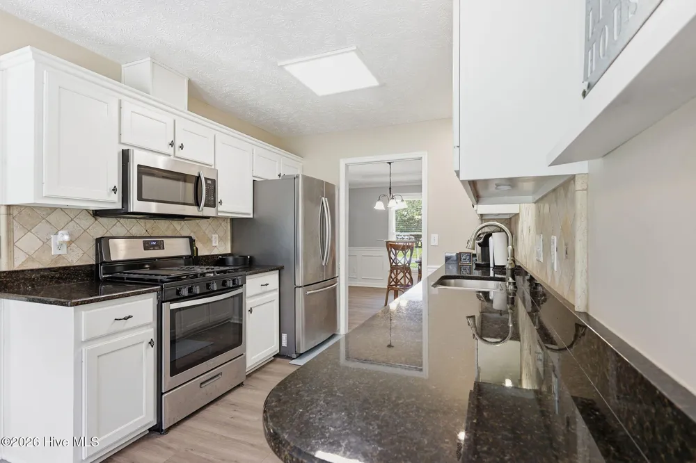 5829 Finish Line Drive Hope Mills, NC 28348