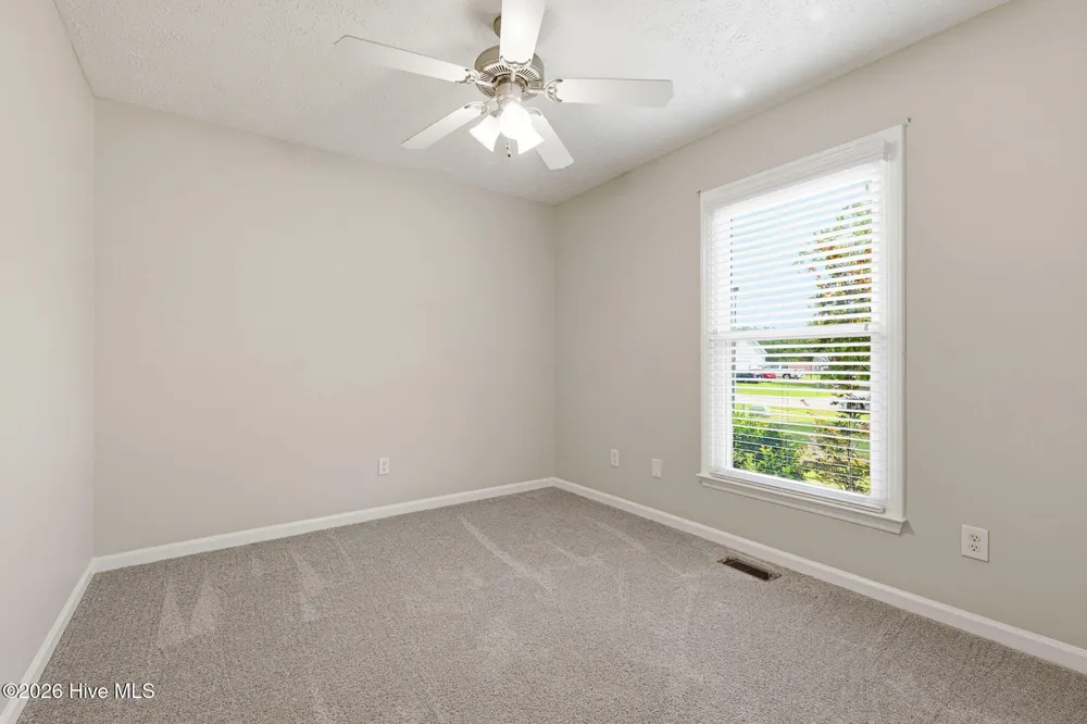 5829 Finish Line Drive Hope Mills, NC 28348