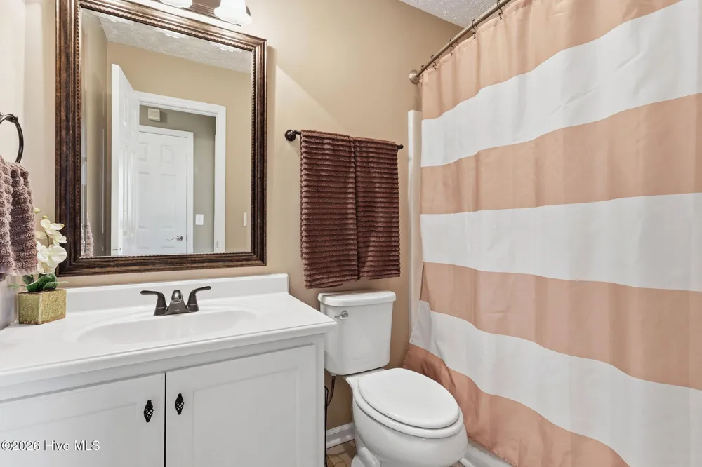 5829 Finish Line Drive Hope Mills, NC 28348
