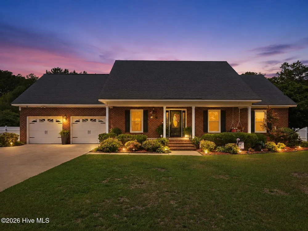 5829 Finish Line Drive Hope Mills, NC 28348