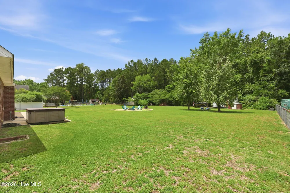 5829 Finish Line Drive Hope Mills, NC 28348
