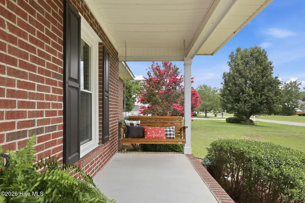 5829 Finish Line Drive Hope Mills, NC 28348