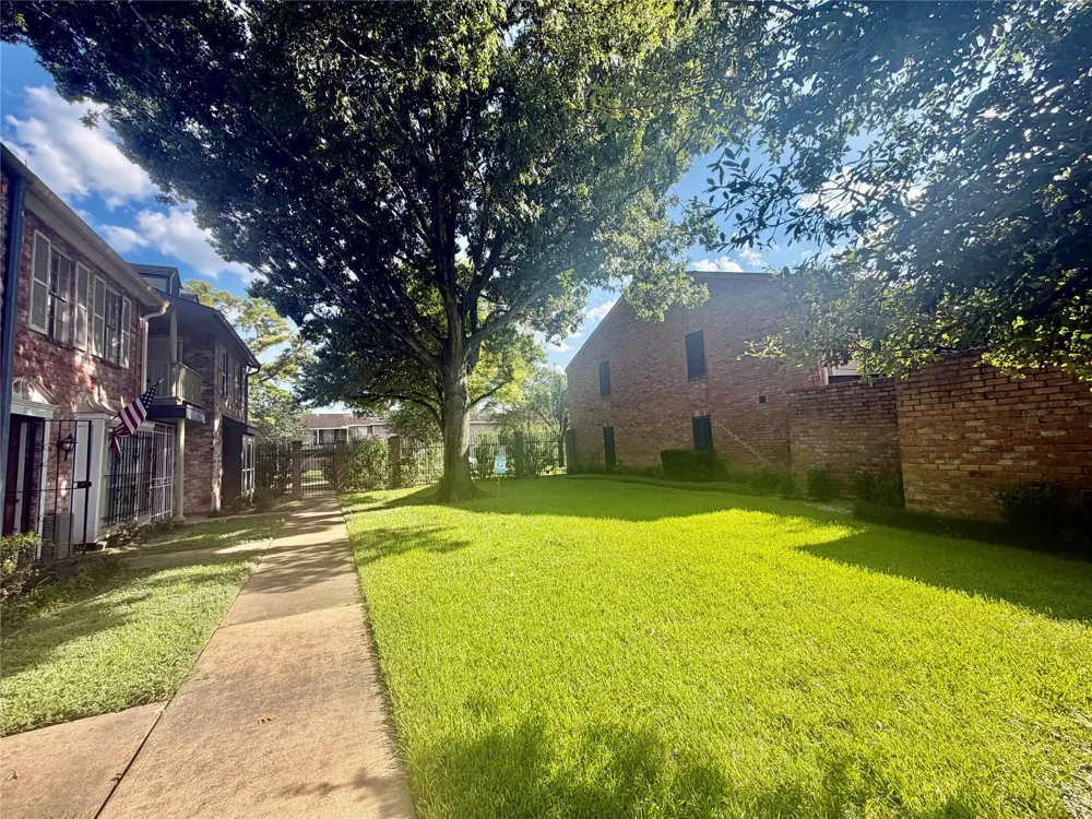 5800 Lumberdale Road #89 Houston, TX 77092