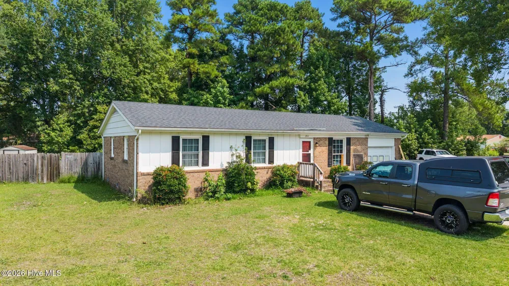211 Nunn Street Havelock, NC 28532