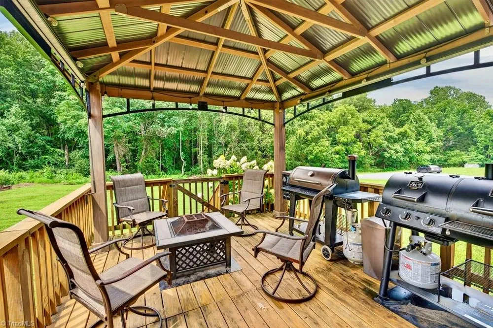 1018 Carson James Drive Boonville, NC 27011