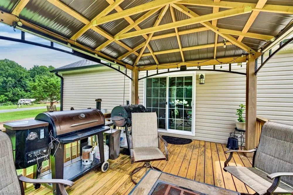 1018 Carson James Drive Boonville, NC 27011