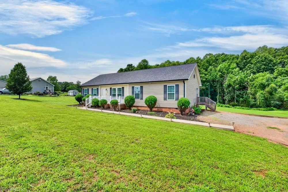 1018 Carson James Drive Boonville, NC 27011