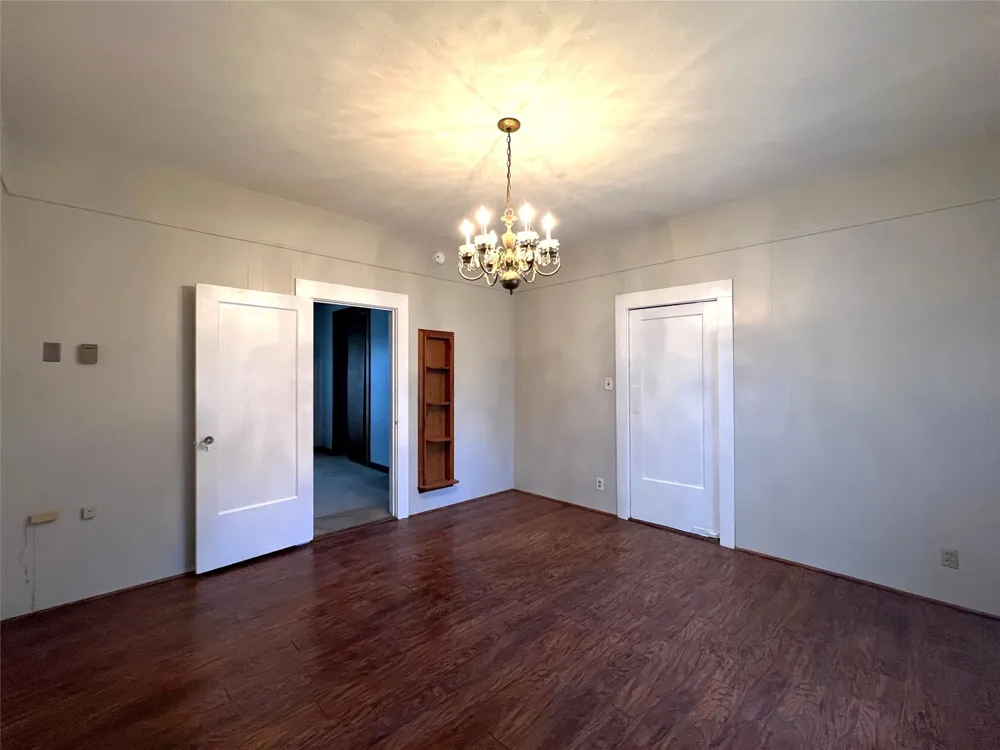715 E Ikard Street Henrietta, TX 76365