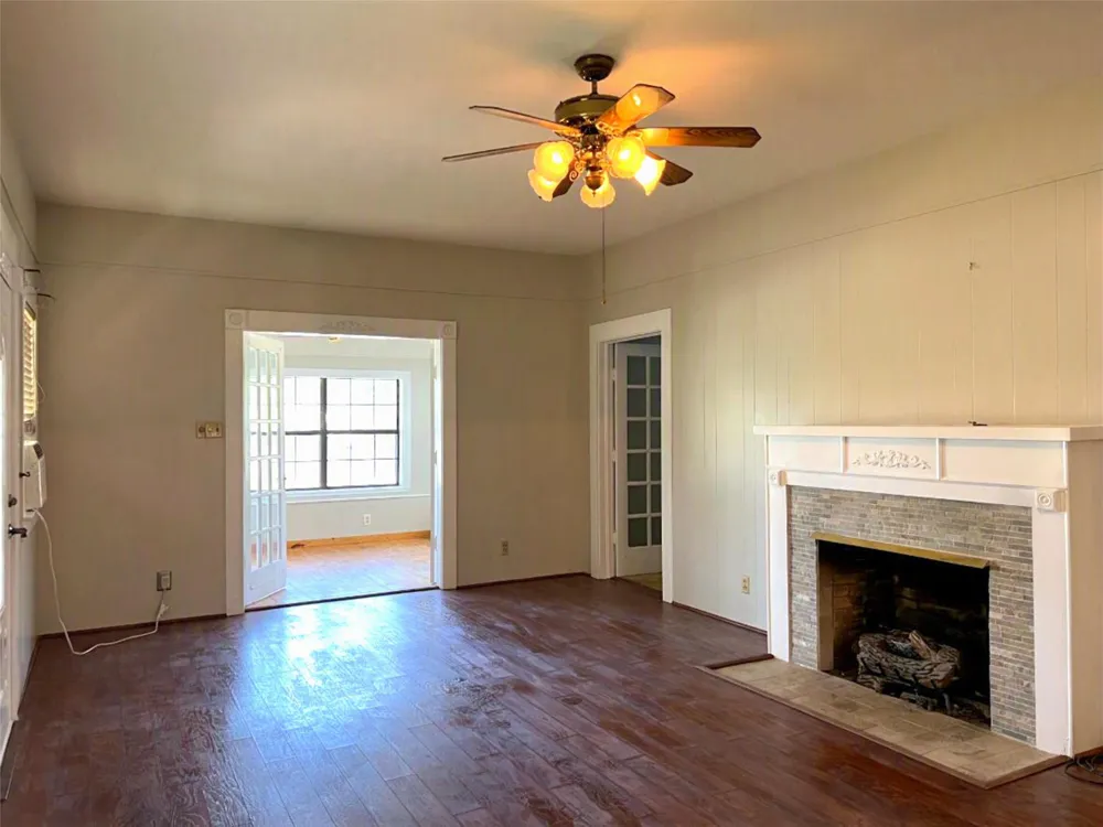 715 E Ikard Street Henrietta, TX 76365
