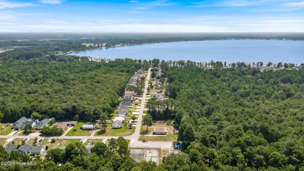202 Grays Lane Elizabethtown, NC 28337