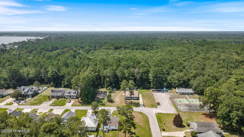 202 Grays Lane Elizabethtown, NC 28337