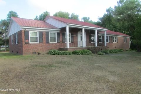 1102 Isaac Weeks Road