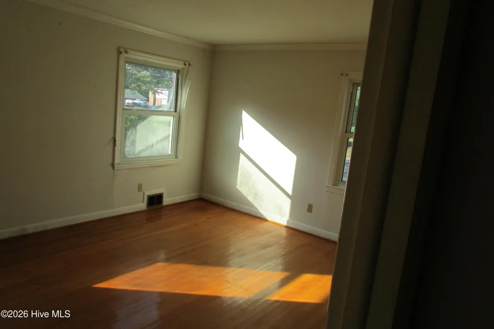 1102 Isaac Weeks Road Clinton, NC 28328