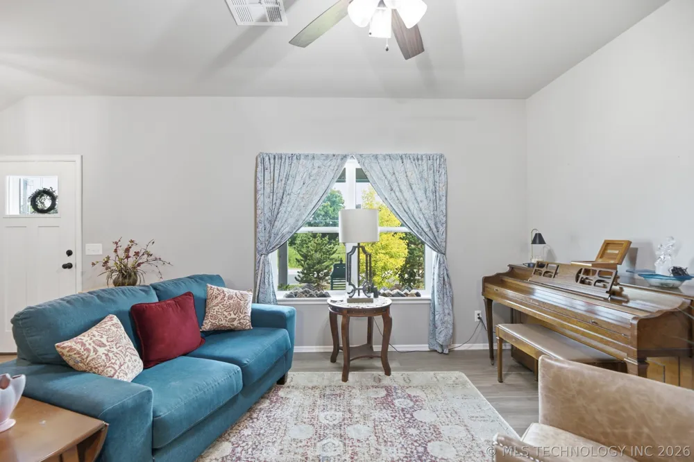3 S Mayfield Street Sapulpa, OK 74066