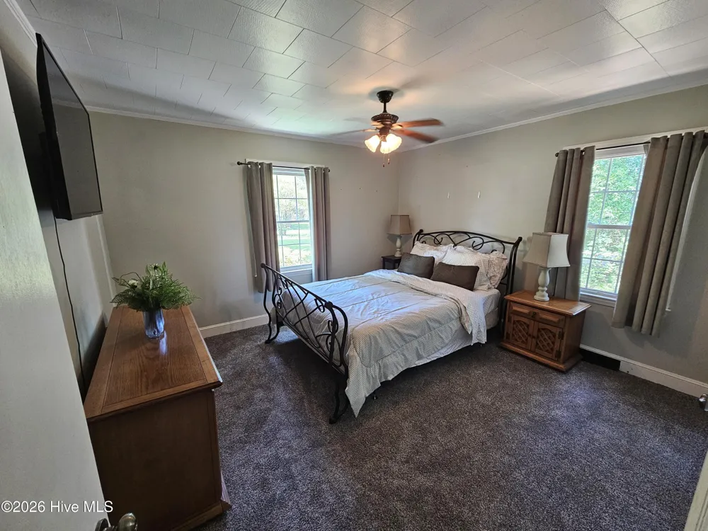 4879 Nc Highway 57 Semora, NC 27343