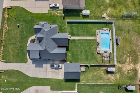 1701 Kingfisher Court