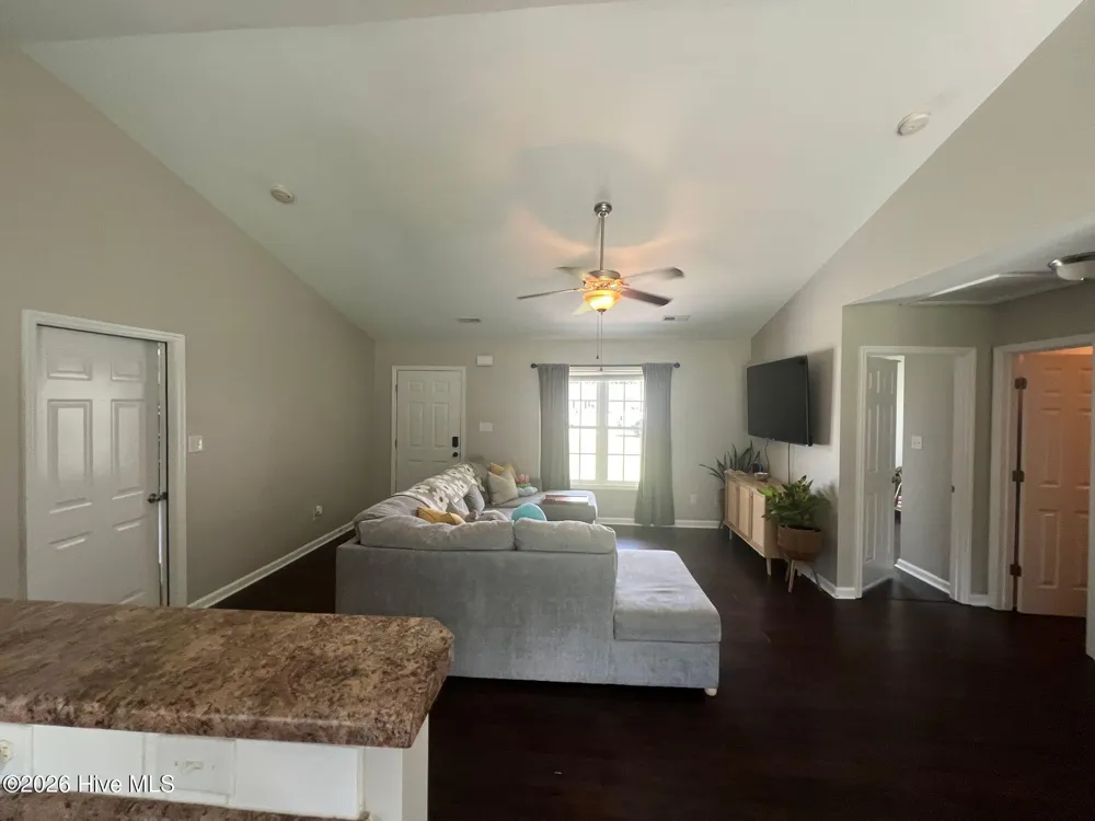 238 Sweet Gum Lane Richlands, NC 28574