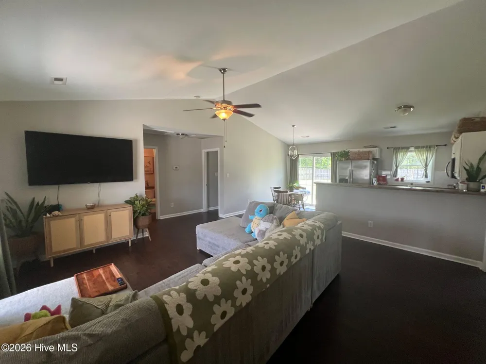 238 Sweet Gum Lane Richlands, NC 28574