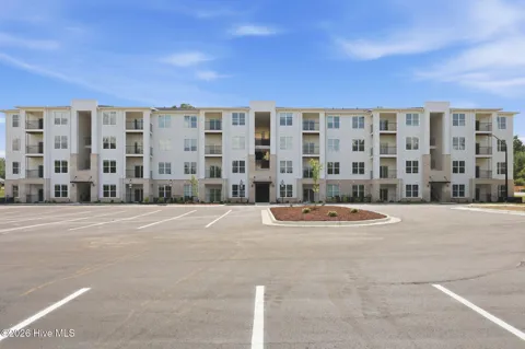 520 Trove Lane #205
