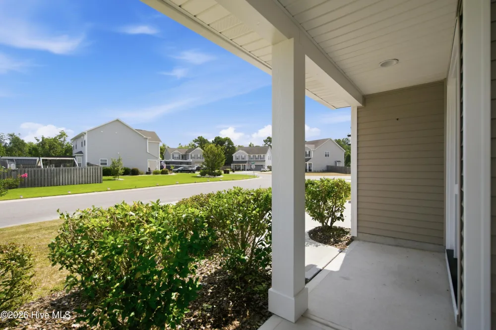 447 Avendale Drive Rocky Point, NC 28457
