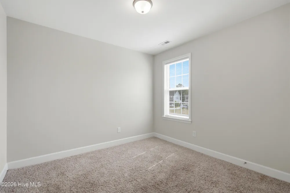 447 Avendale Drive Rocky Point, NC 28457
