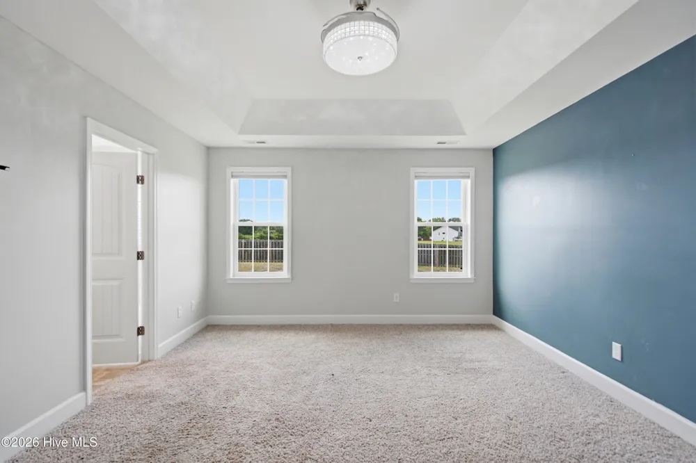 447 Avendale Drive Rocky Point, NC 28457
