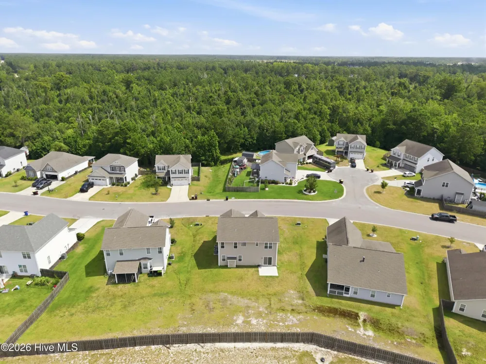 447 Avendale Drive Rocky Point, NC 28457