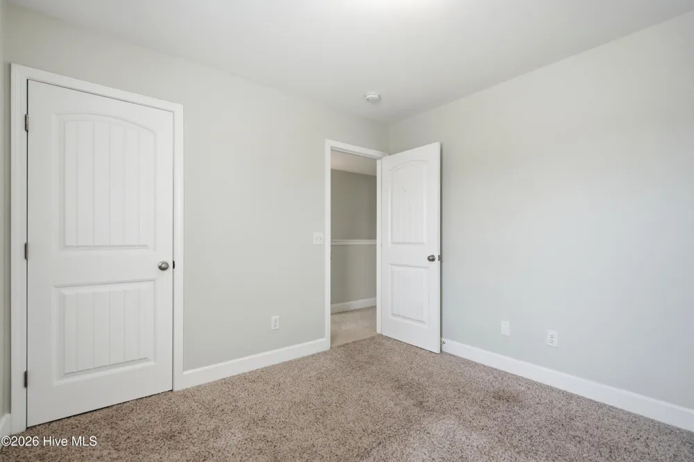 447 Avendale Drive Rocky Point, NC 28457