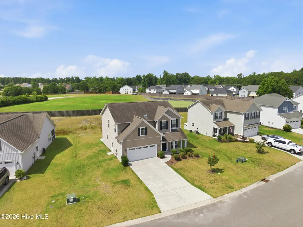 447 Avendale Drive Rocky Point, NC 28457