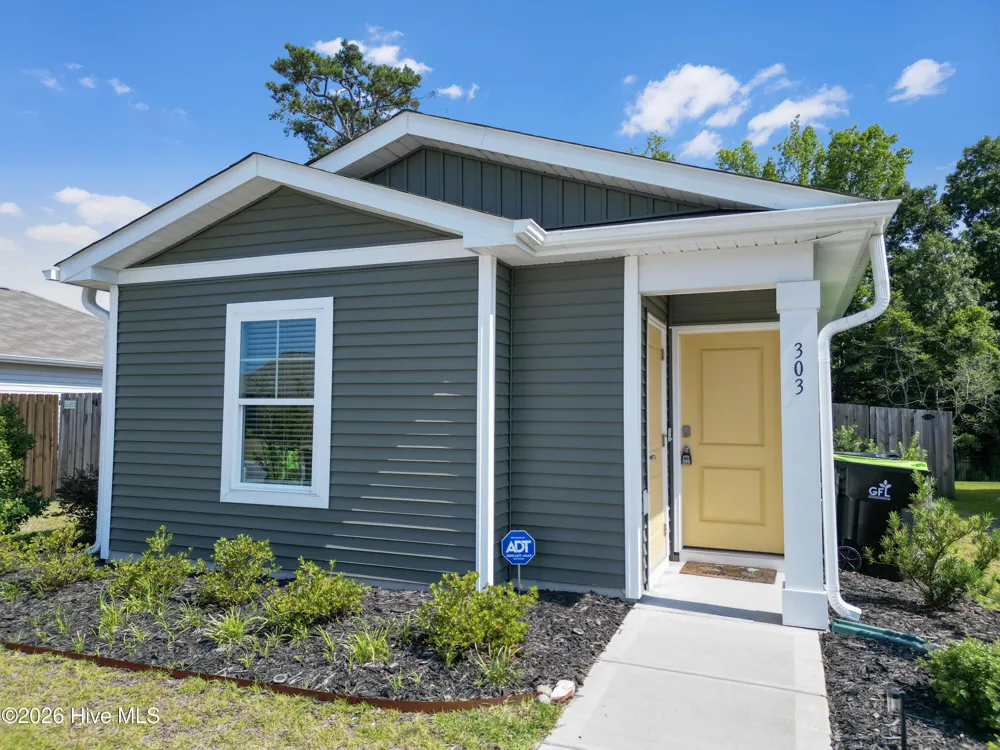 303 Azimuth Drive Surf City, NC 28445