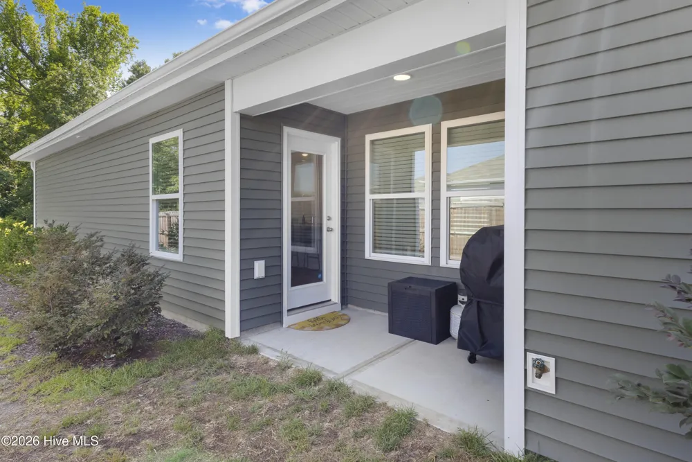 303 Azimuth Drive Surf City, NC 28445
