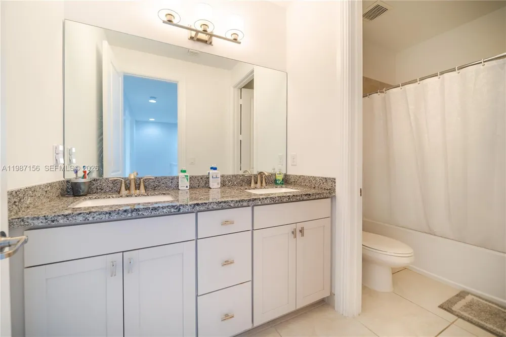 11674 SW 13th Ln #1674 Pembroke Pines, FL 33025