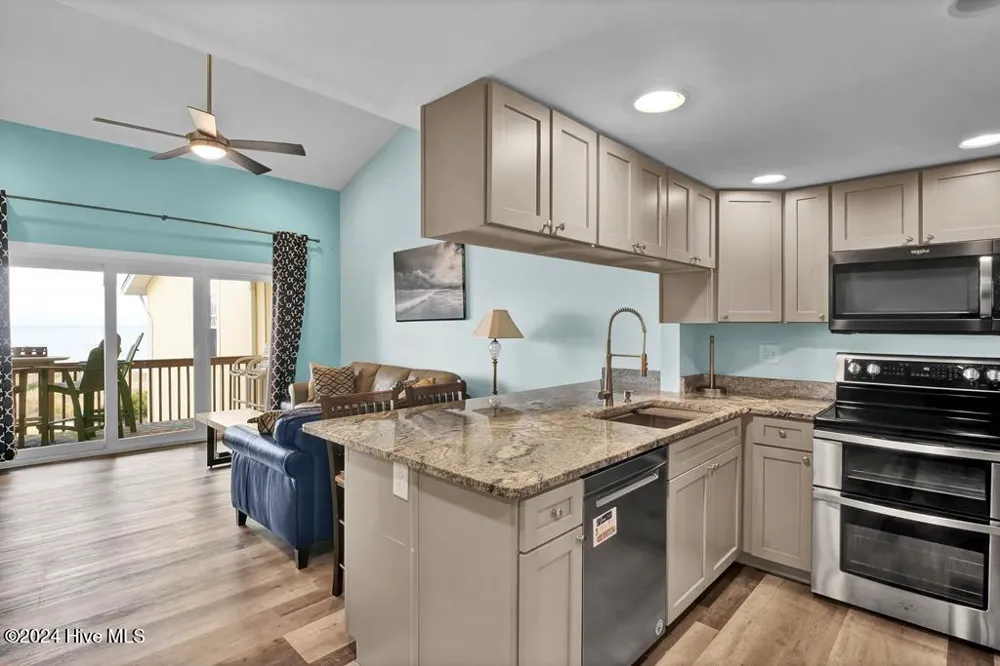 918 /235 New River Drive #235 Surf City, NC 28445