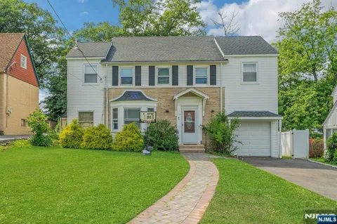 13 Dogwood Road