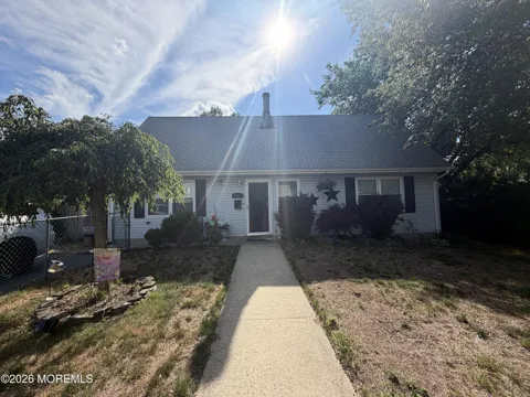 43 Briarwood Avenue