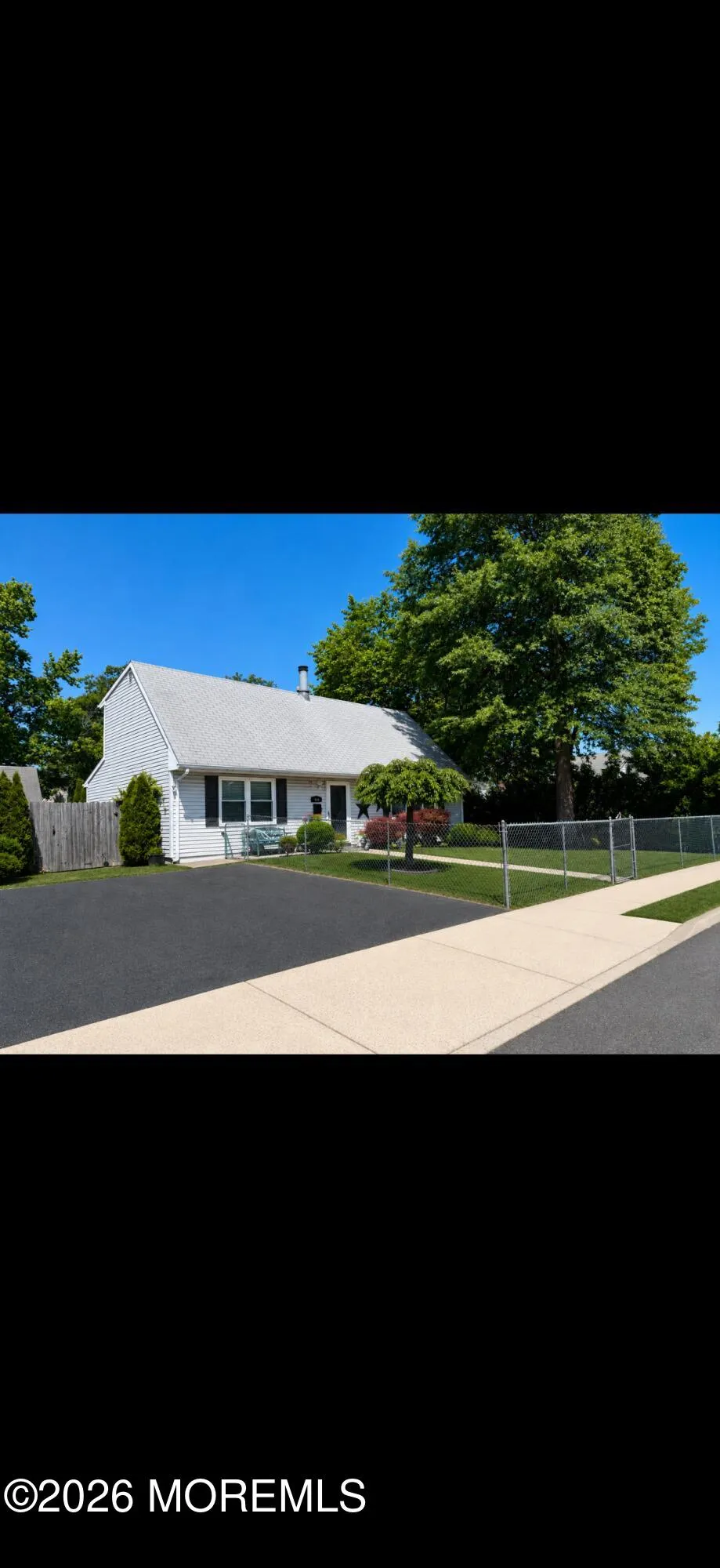 43 Briarwood Avenue Keansburg, NJ 07734