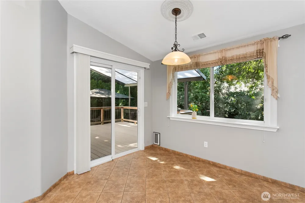 10415 NE 43rd Avenue Vancouver, WA 98686