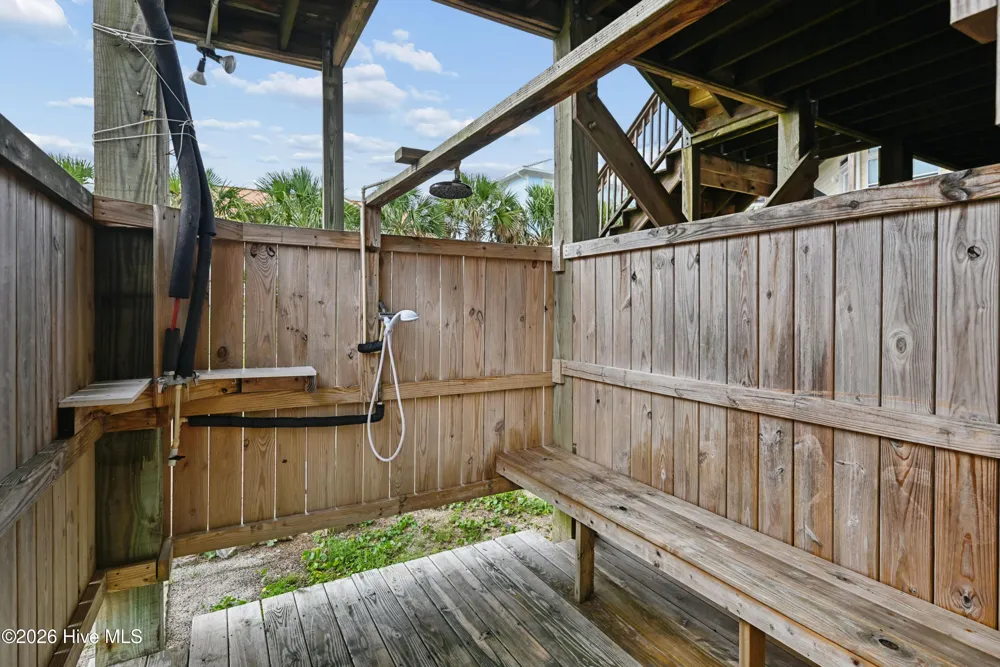 1710 New River Drive Surf City, NC 28445