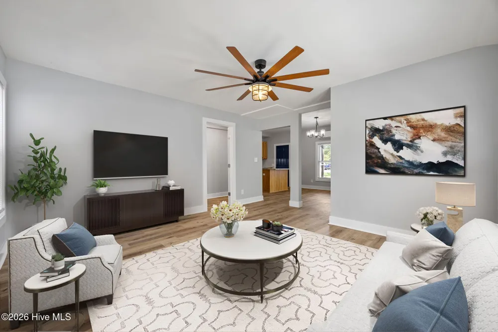 723 Market Street Washington, NC 27889