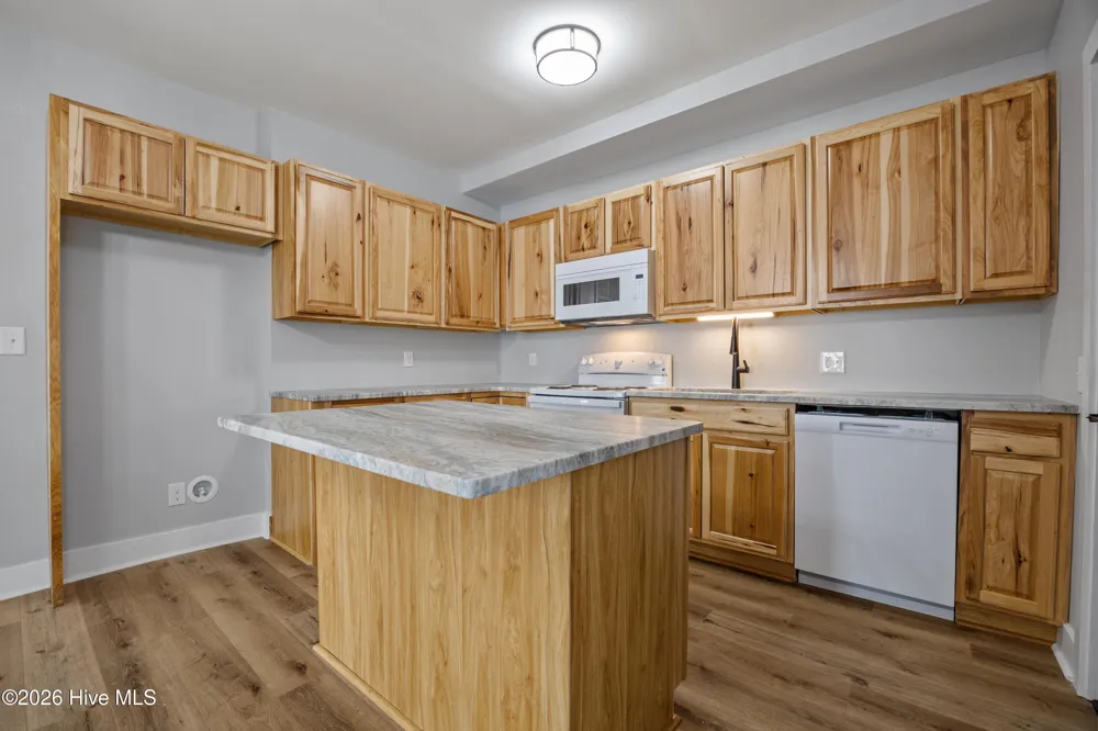 723 Market Street Washington, NC 27889