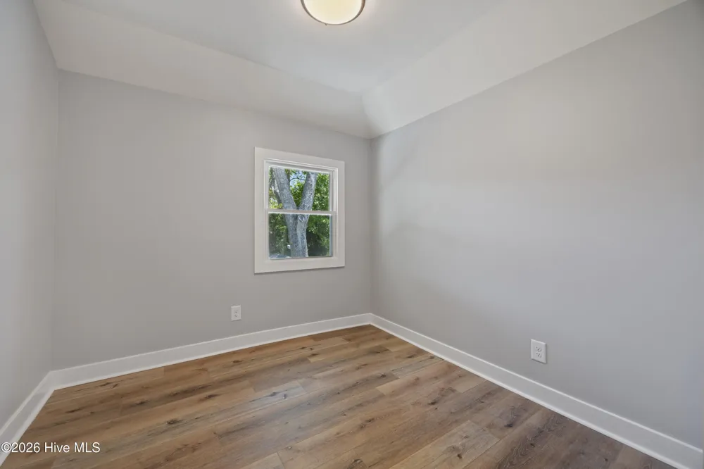 723 Market Street Washington, NC 27889