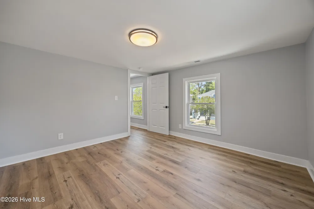 723 Market Street Washington, NC 27889