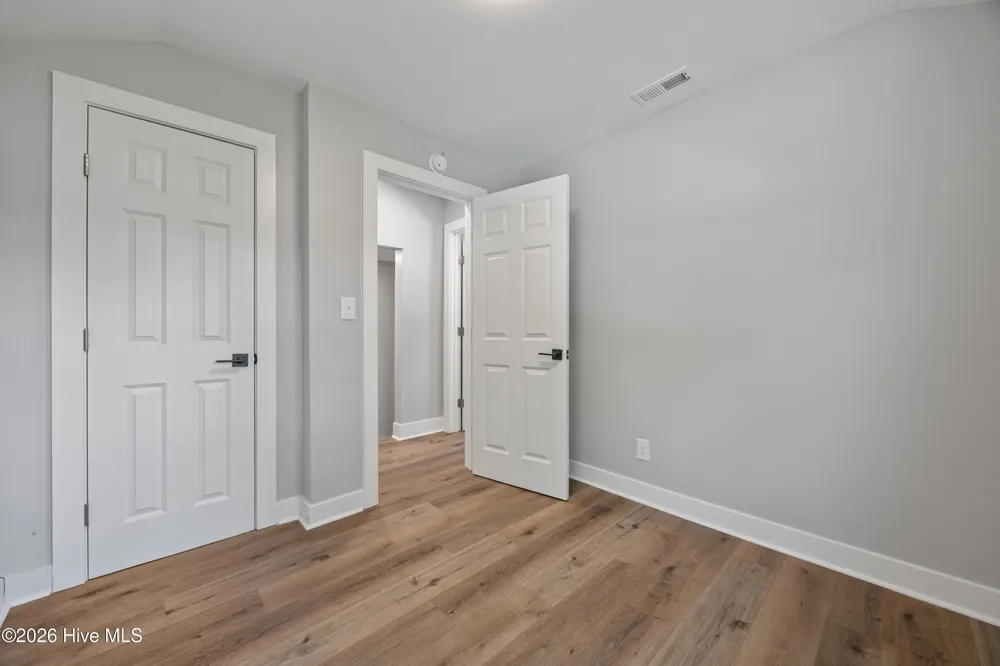 723 Market Street Washington, NC 27889