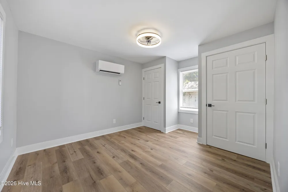 723 Market Street Washington, NC 27889
