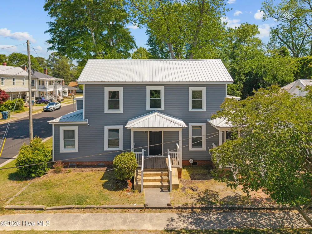723 Market Street Washington, NC 27889