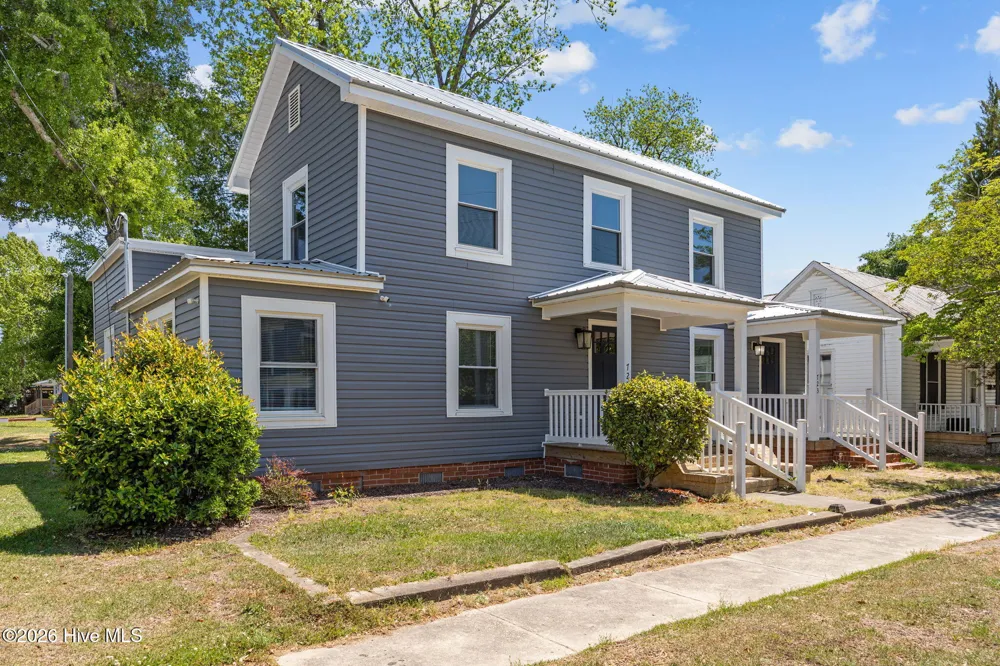 723 Market Street Washington, NC 27889
